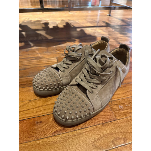 Christian Louboutin Louis Junior Spikes Taupe Suede Low Top Sneakers Mens 46