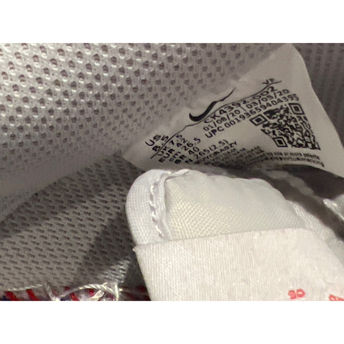Nike Air Force 1 Low Jewel Wolf Grey Red Sneakers DV3503-001