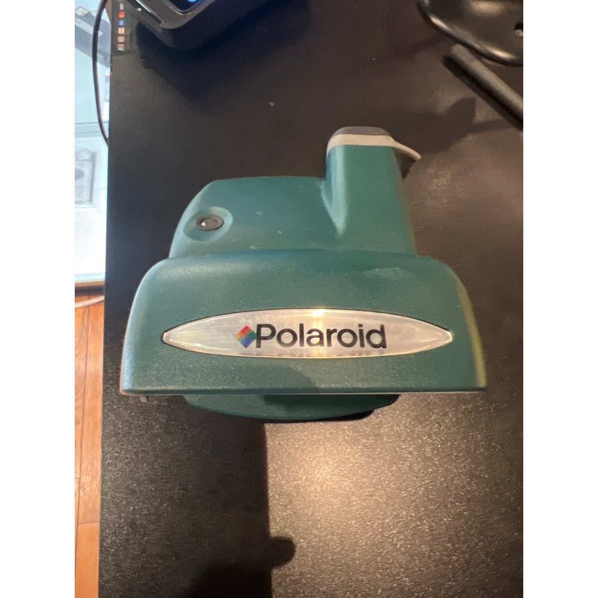 Polaroid OneStep Express Instant Film Camera Hunter Green Gray 600 Series