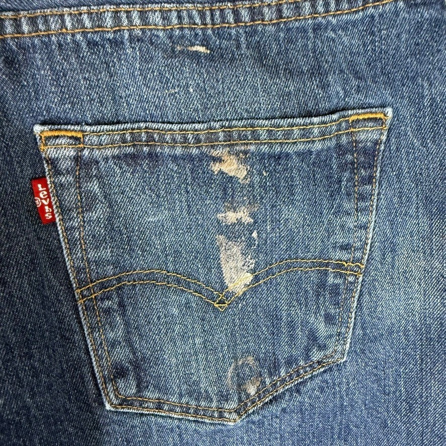 Levi's 501 Button Fly Jeans Medium Wash Denim Straight Leg Men's Size 32x30