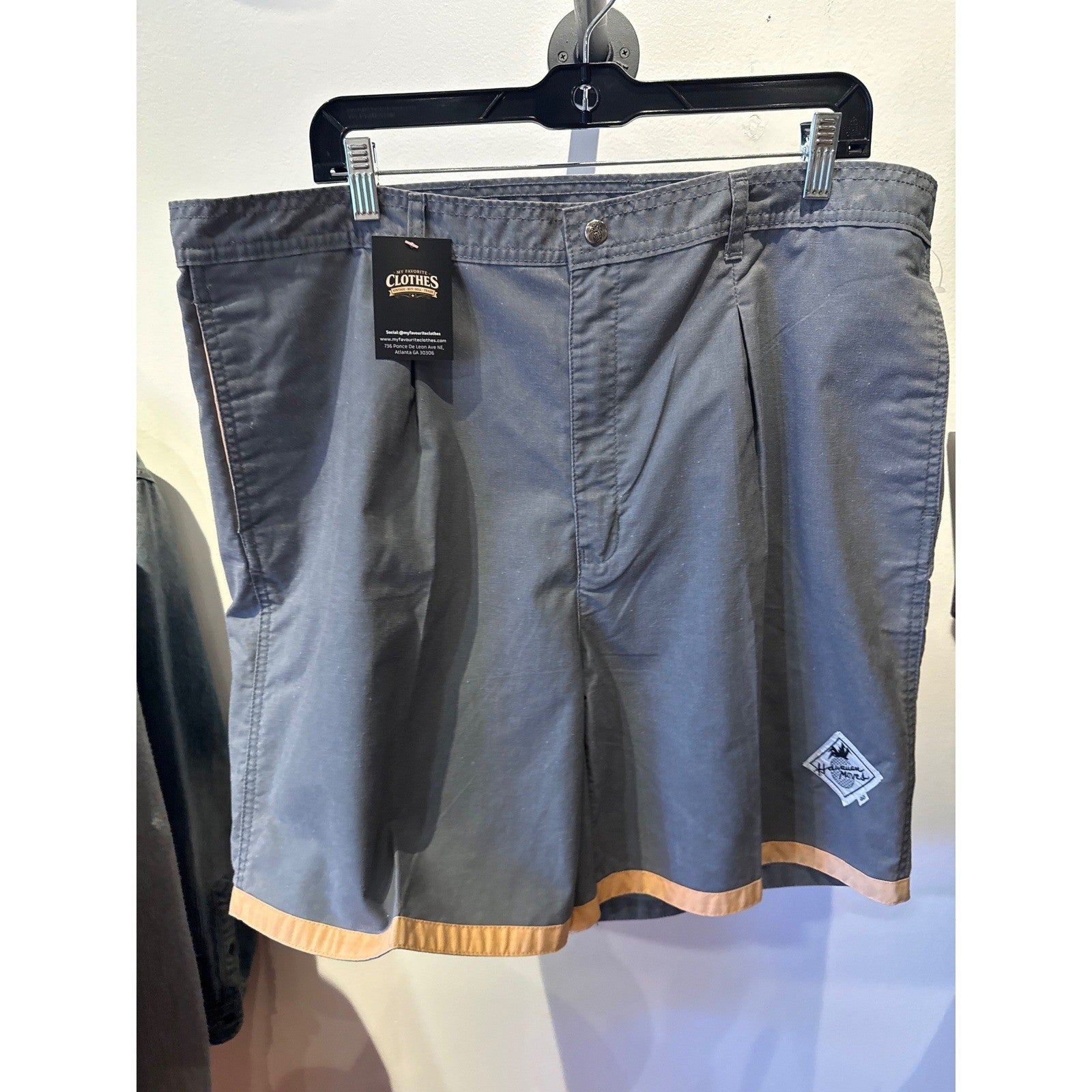 Hawaiian Moves Mens Pleated Walk Shorts Grey Orange Trim Retro Skate Surf Sz 40