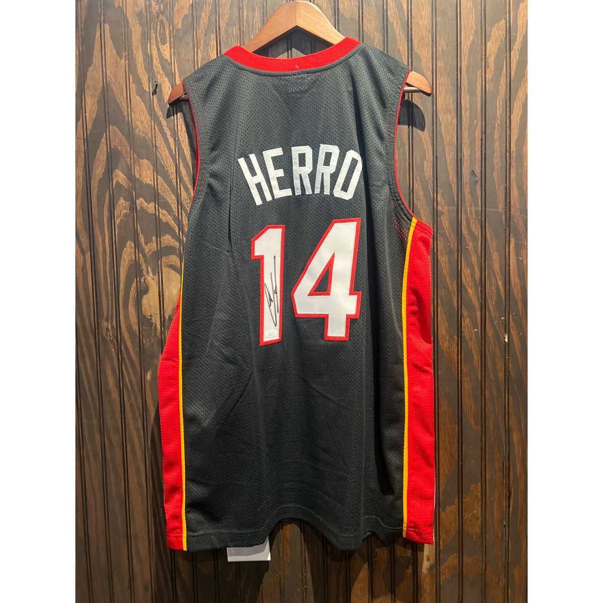 Tyler Herro Miami 14 Basketball Jersey Black Red Mesh Mens XL Clothes Brand