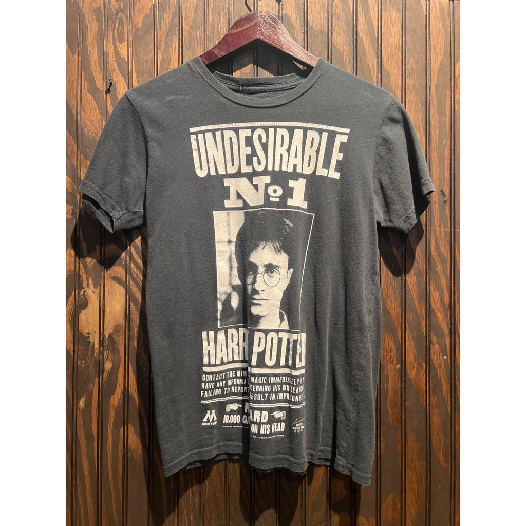 Harry Potter Undesirable No 1 Wanted Poster Graphic T-Shirt Faded Black Small