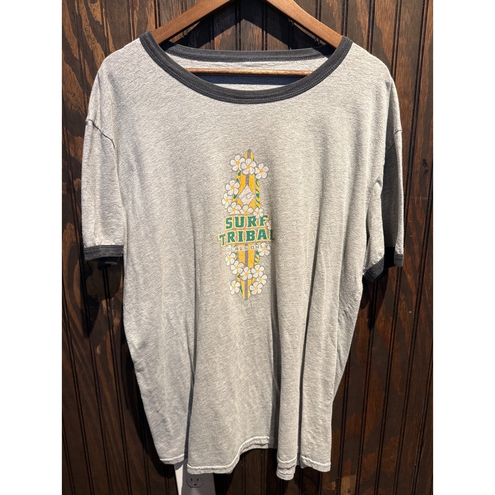 Surf Tribal Hawaii Ringer Tee Mens Heather Gray Surfboard Floral Graphic Shirt