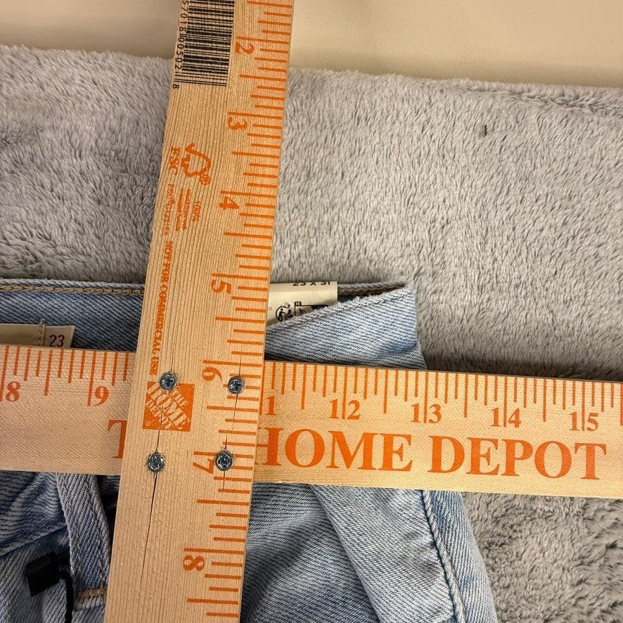 Levis Premium Loose Boot Distressed Jeans Light Wash Women 23x31 High Rise NEW