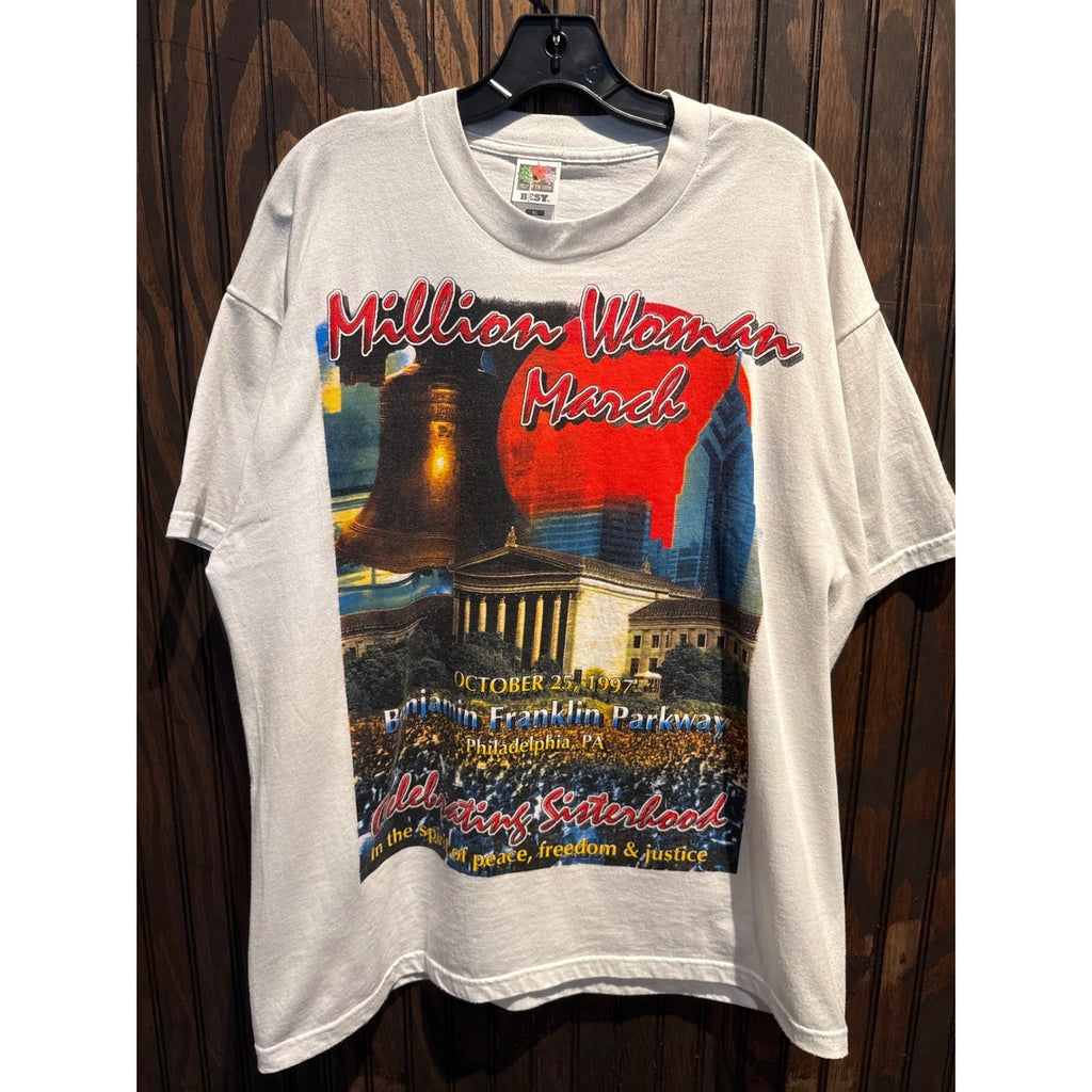 Vintage 1997 Million Woman March Philadelphia T-Shirt Fruit of the Loom XL White