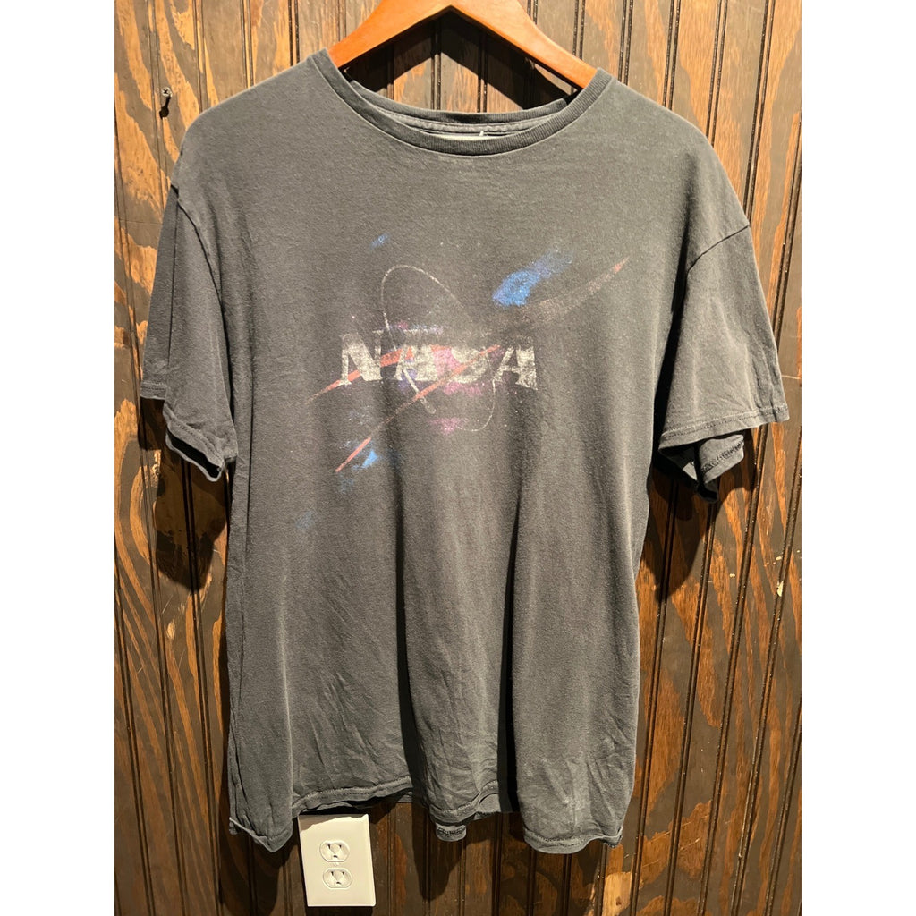 NASA Graphic T-Shirt Mens XL Charcoal Gray Galaxy Logo Space Short Sleeve Tee