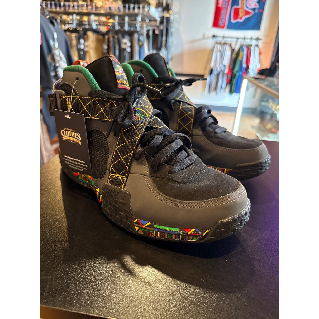 Nike Air Raid Urban Jungle Gym Peace Black Grey Green 642330-003 Mens Size 12