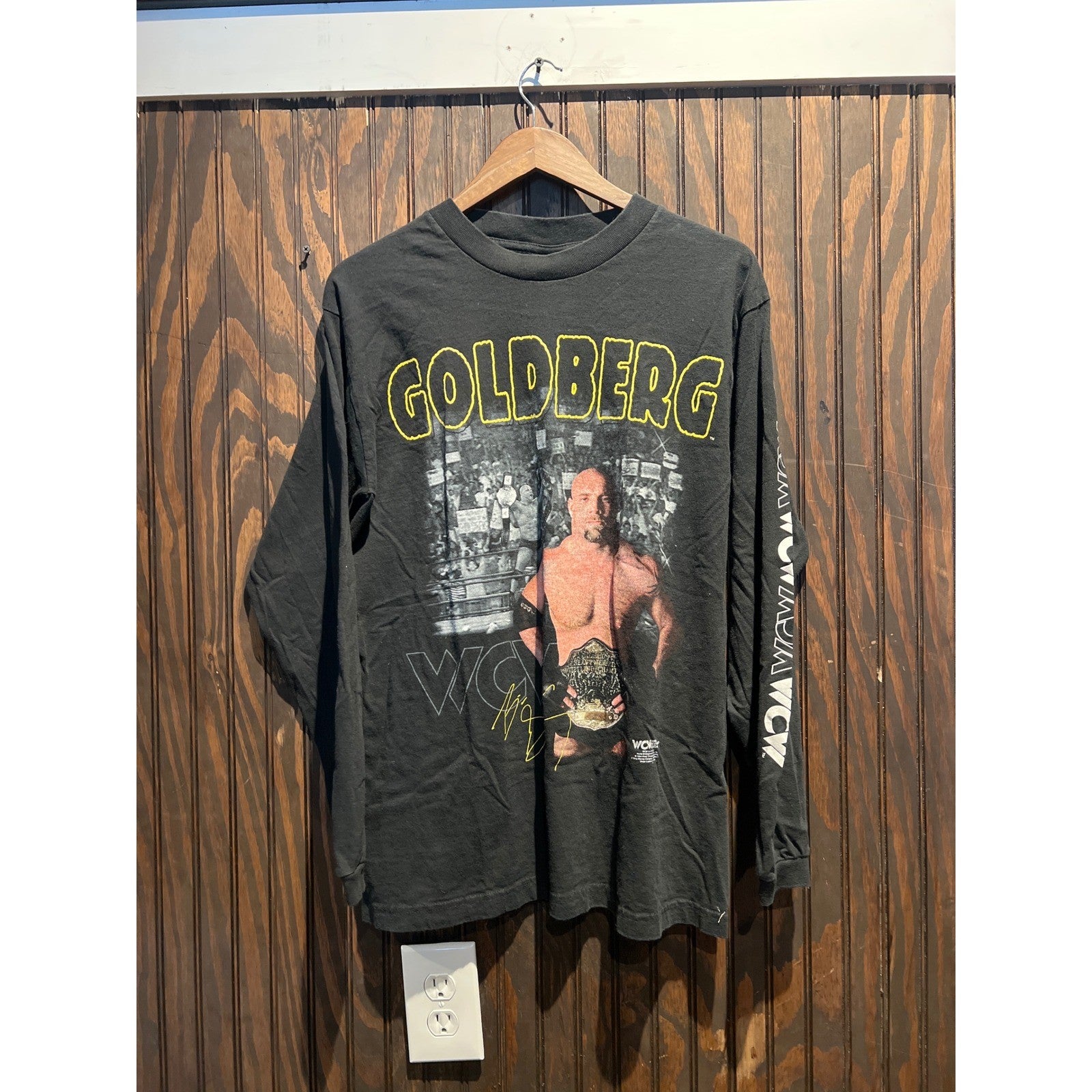 Vintage WCW Goldberg Long Sleeve Shirt Black Wrestling Graphic Tee 19x29 Mens M