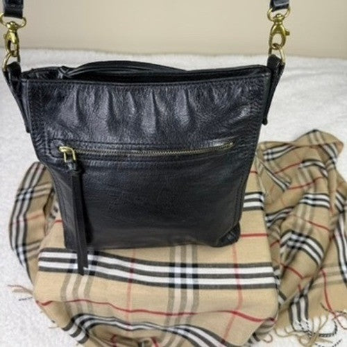 Fossil Black Leather Crossbody Bag Shoulder Bag Front Zip Pocket