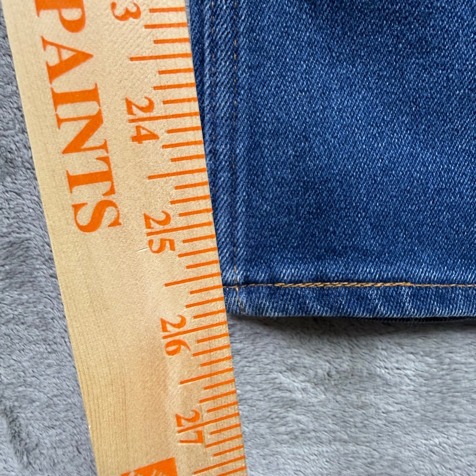Levi's 501 Original Fit Jeans Medium Wash Button Fly Men's 38x29
