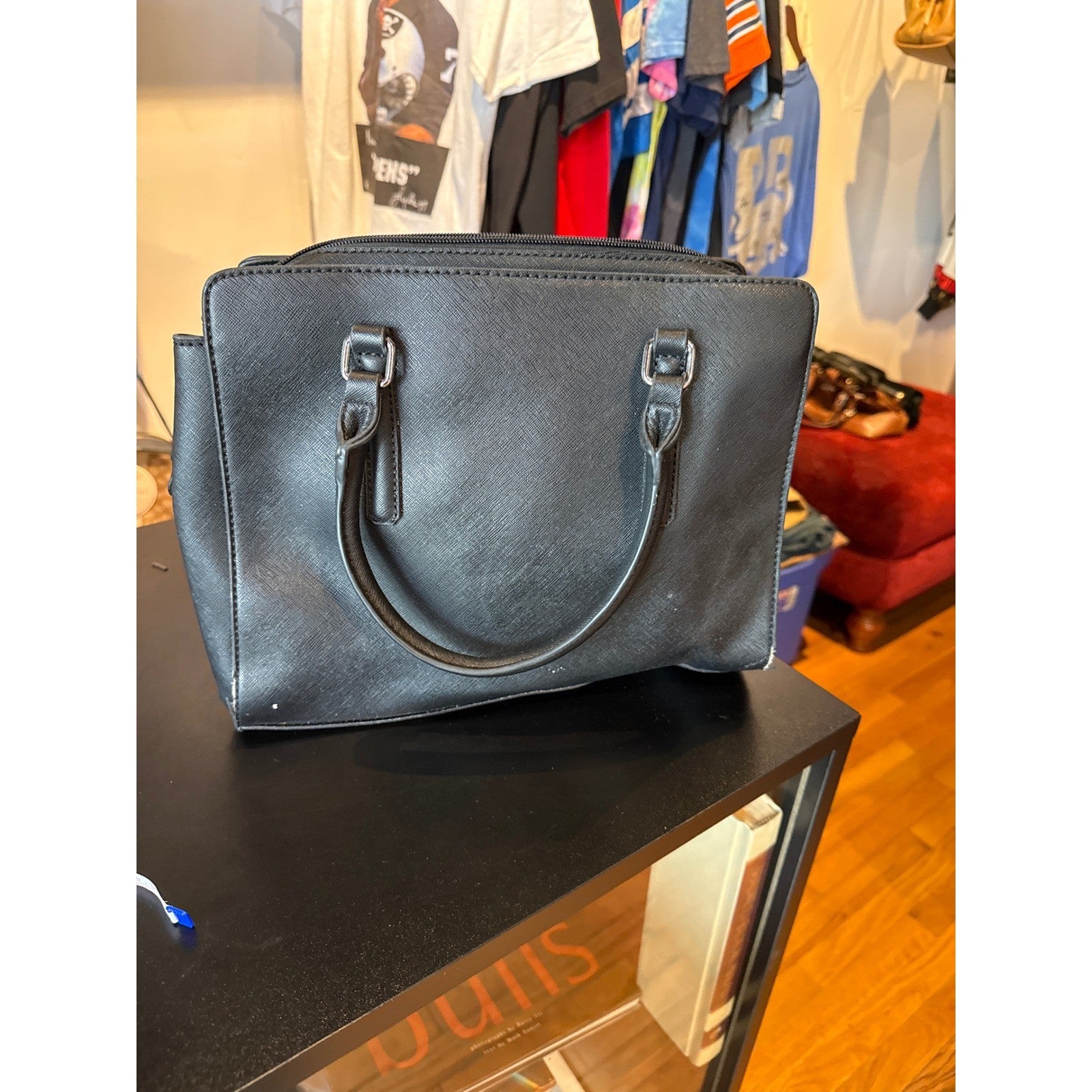Guess Los Angeles Black Monogram Satchel Handbag Saffiano Faux Leather Bag