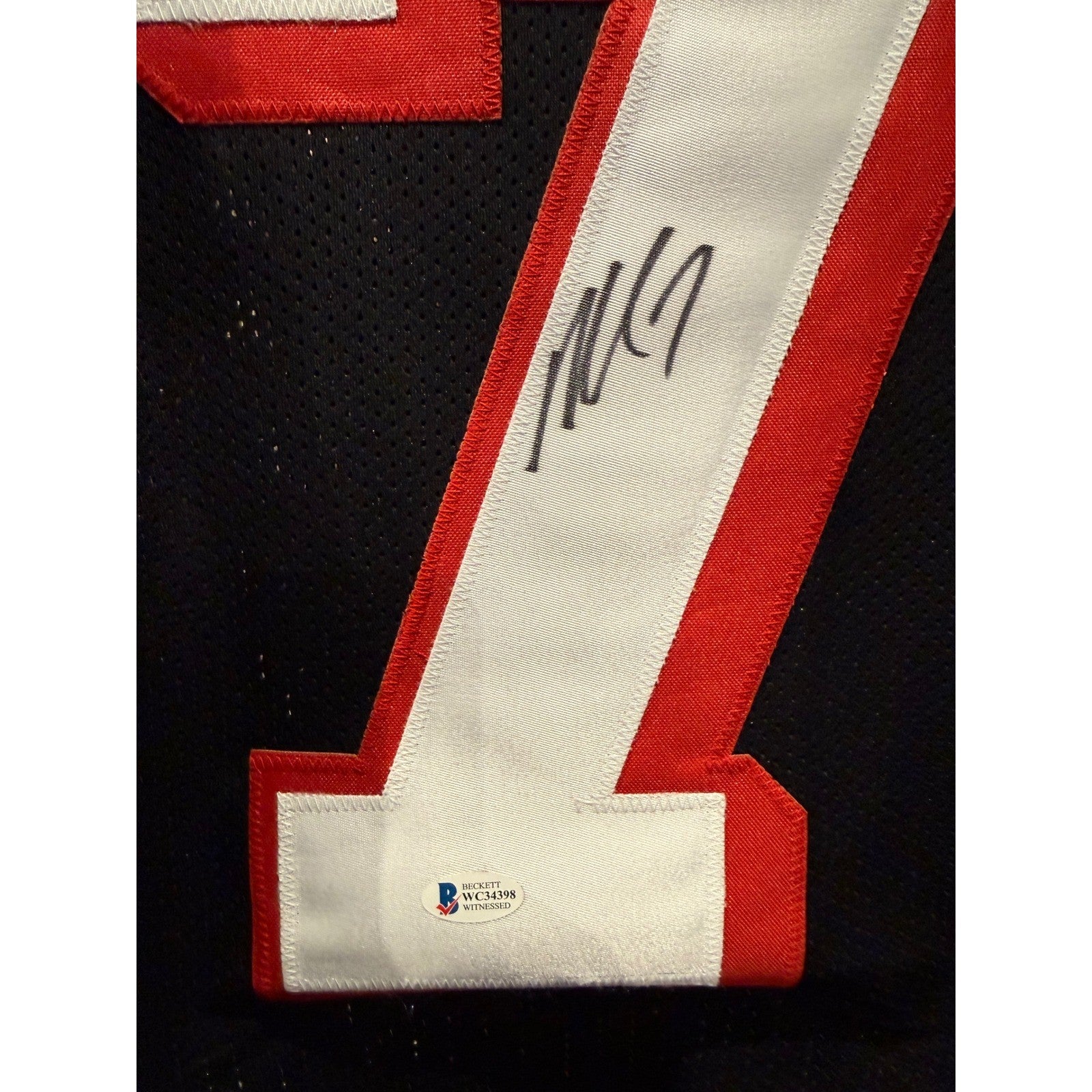 Michael Vick Signed Custom Football Jersey Beckett COA Black Red White XL 7
