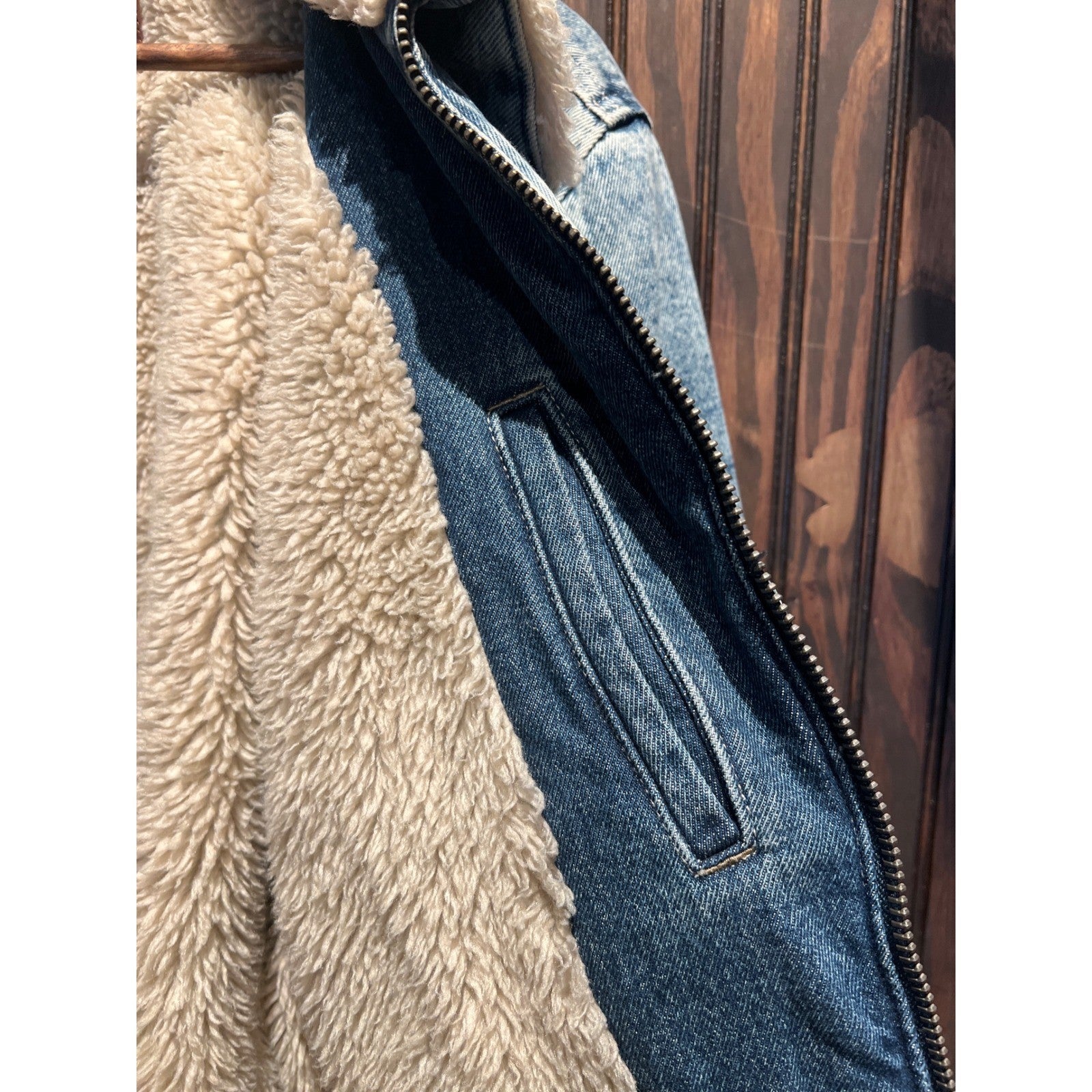 Guess Mens Acid Wash Denim Bomber Jacket Faux Shearling Lined Blue L Y85MFSXWQ00