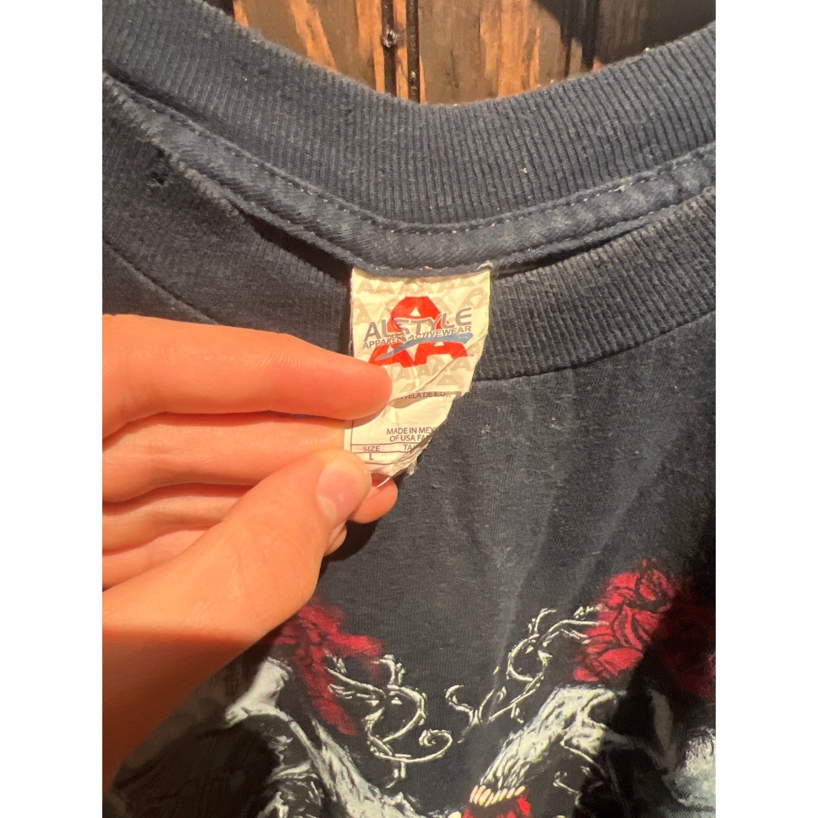 Vintage Skull Angel Wings Red Roses Graphic T-Shirt Faded Black Single Stitch L