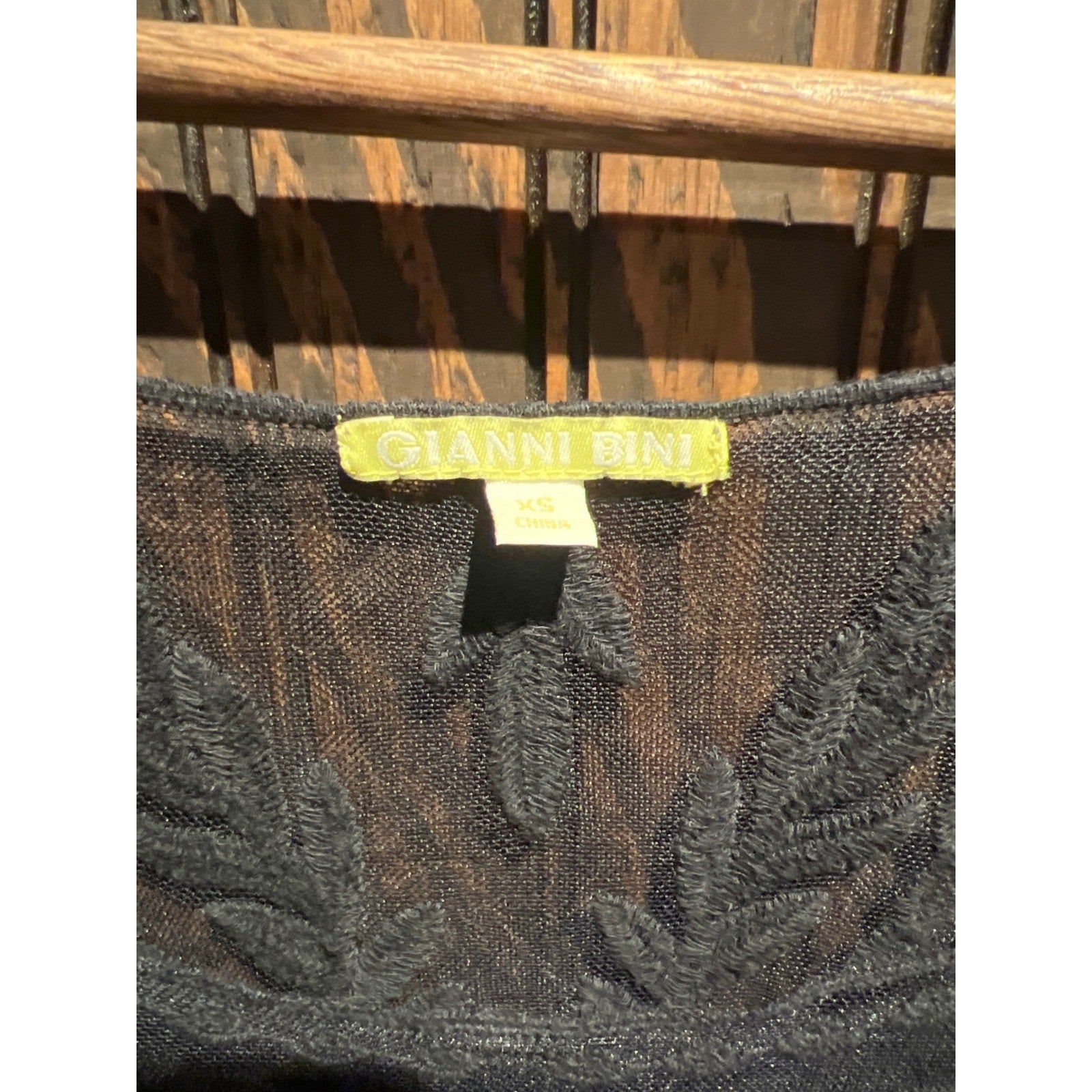 Black Floral Lace Mesh Long Sleeve Scoop Neck Sheer Embroidered Top 26x18