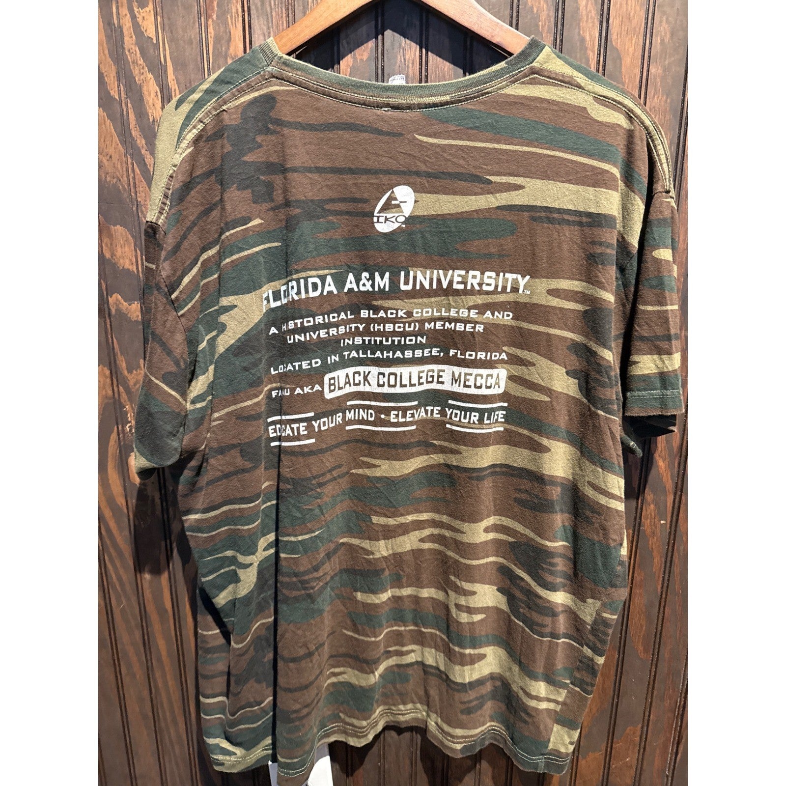 FAMU Florida A&M University Rattlers Camo Graphic T-Shirt Mens XL Tiger Stripe