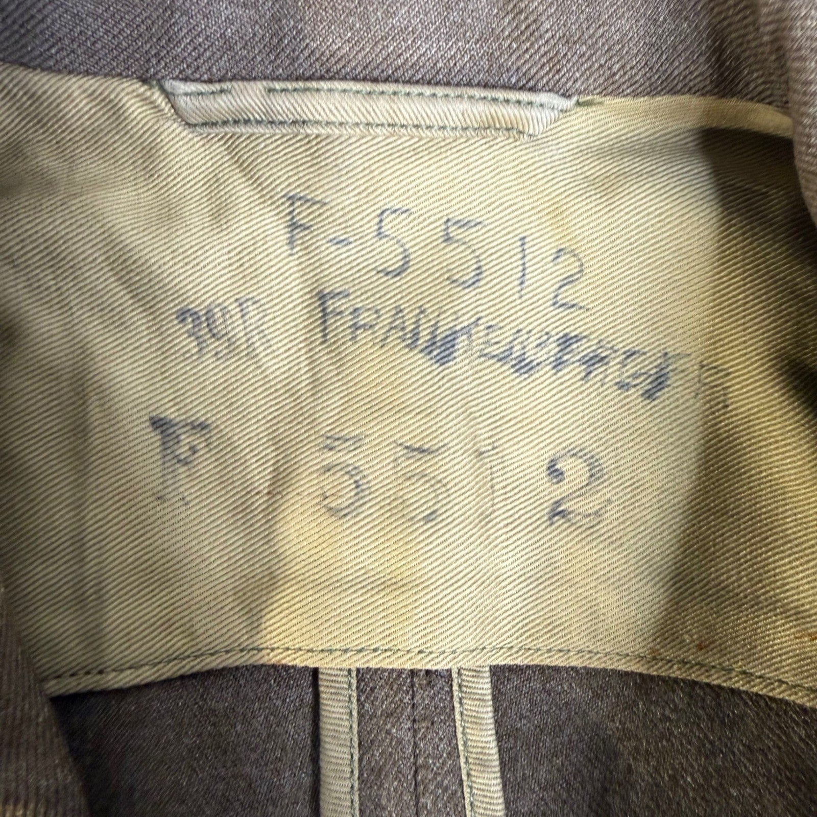 authentic WWII U.S. Army Air Force service dress jacket, man's tunic 1940s