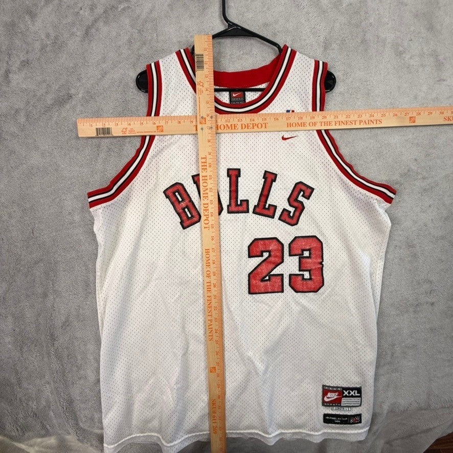 Nike Chicago Bulls Michael Jordan 23 Basketball Jersey XXL White Red Black