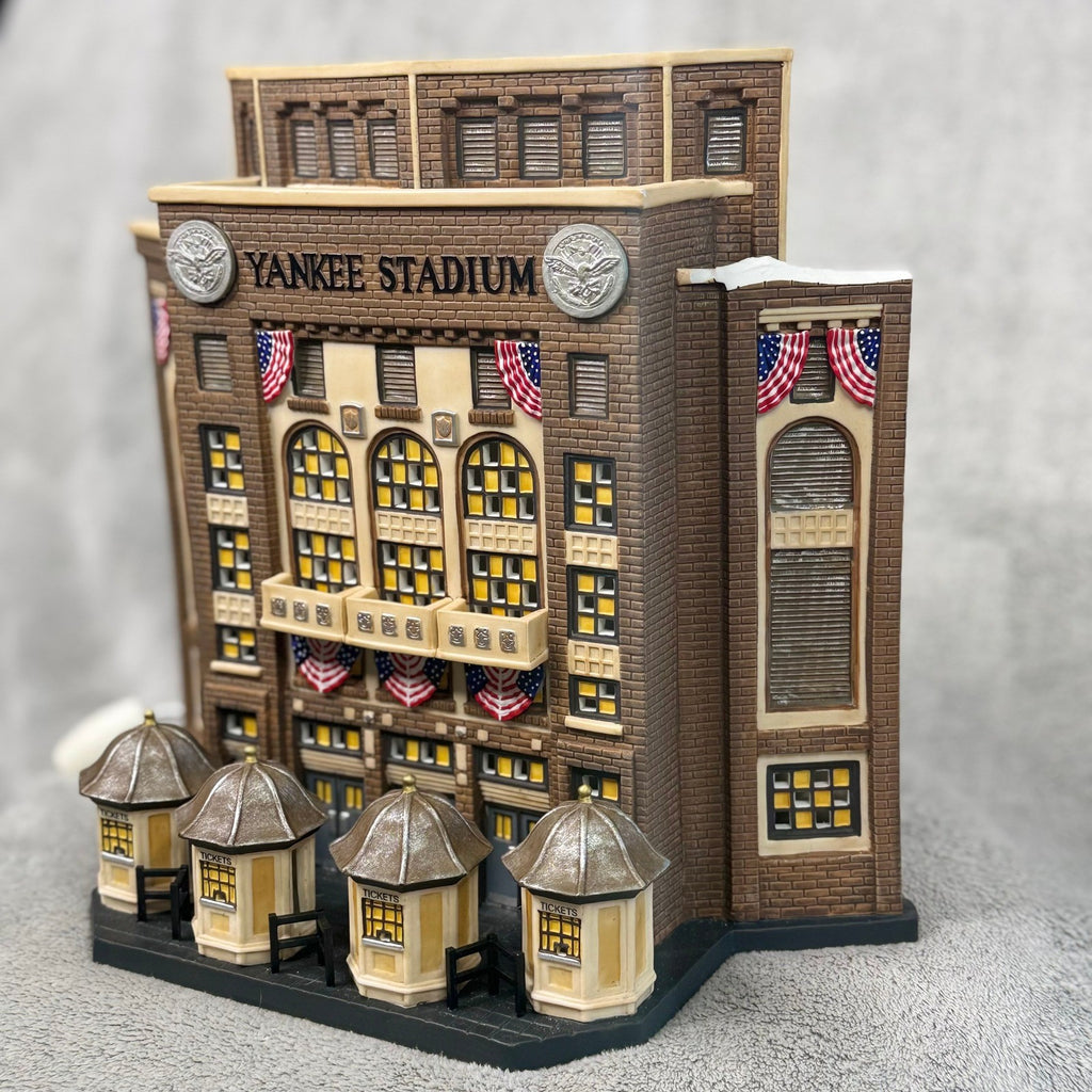 Dept 56 – New York Yankees "Yankee Stadium" Lighted Building