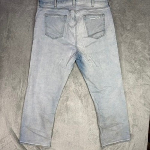 Old Navy Mens Light Wash Distressed Ripped Straight Leg Jeans Size 34x30