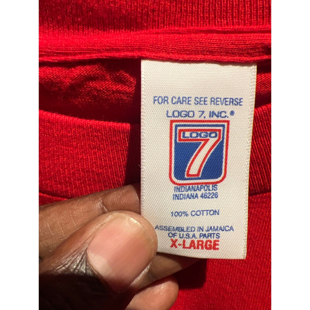 Vintage Atlanta Falcons Super Bowl XXXIII Doing the Dirty Bird Red T-Shirt XL