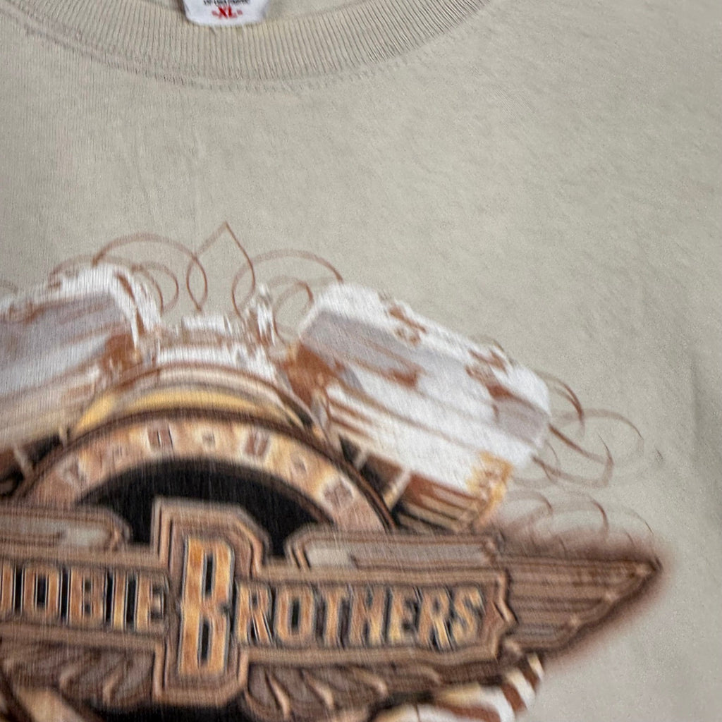 Doobie Brothers Graphic T Shirt Mens XL Beige Concert Tour Music Band Tee