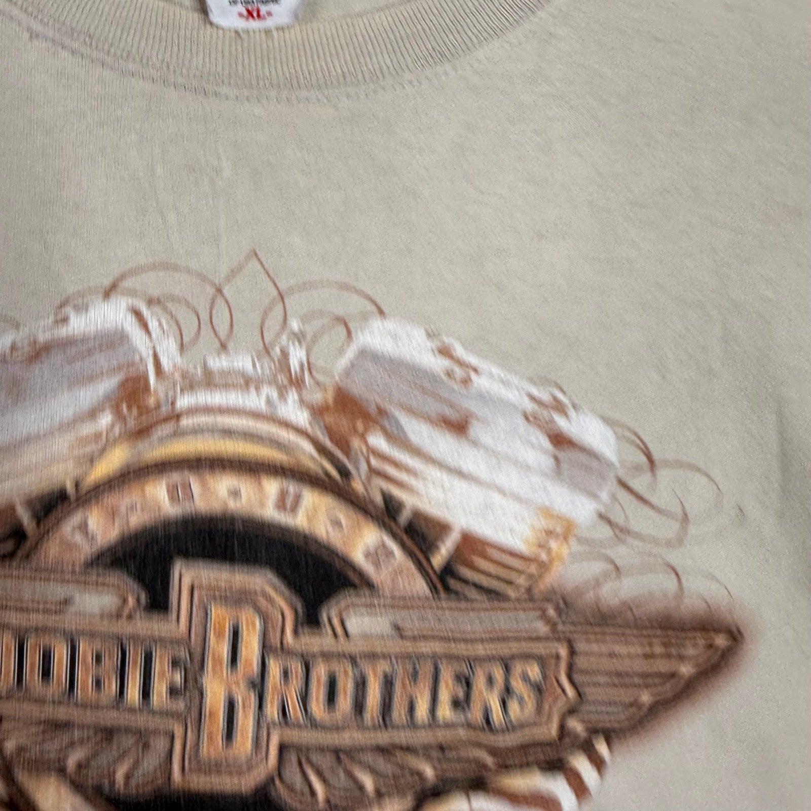 Doobie Brothers Graphic T Shirt Mens XL Beige Concert Tour Music Band Tee
