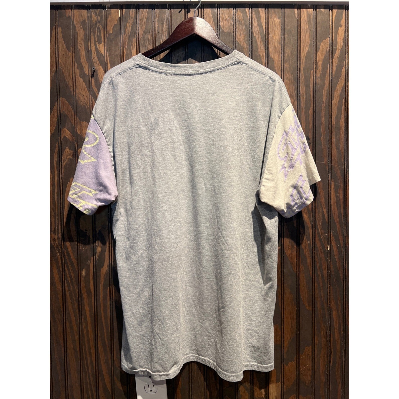 Capcom Street Fighter Graphic Tee Mens 2XL Gray Ryu Ken Colorblock Sleeve Shirt