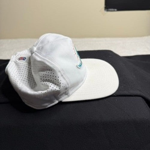 New Era Miami Dolphins NFL White Mesh Perforated Snapback Hat