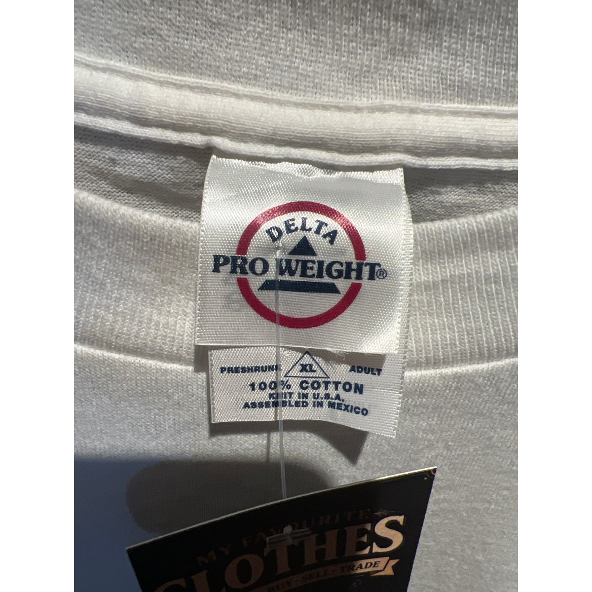 Vintage Delta Pro Weight Plays Well With Others Graphic Tee White XL 1999