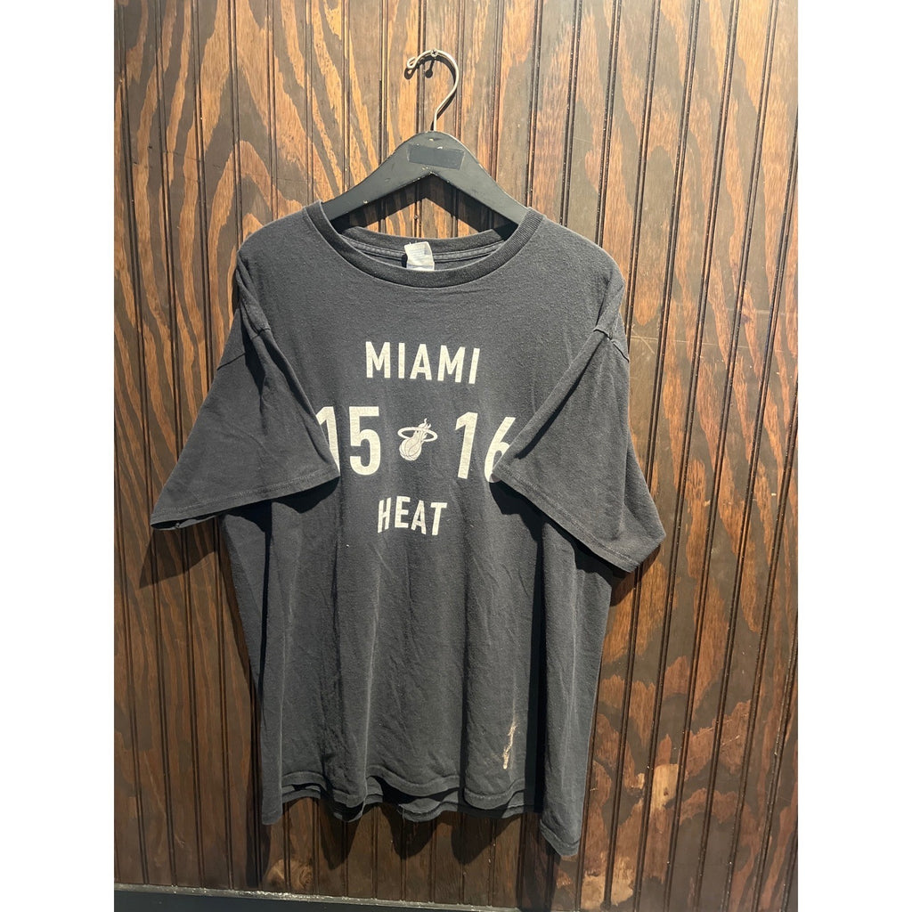 Miami Heat 15-16 NBA Basketball Graphic T-Shirt Mens Black Short Sleeve XL