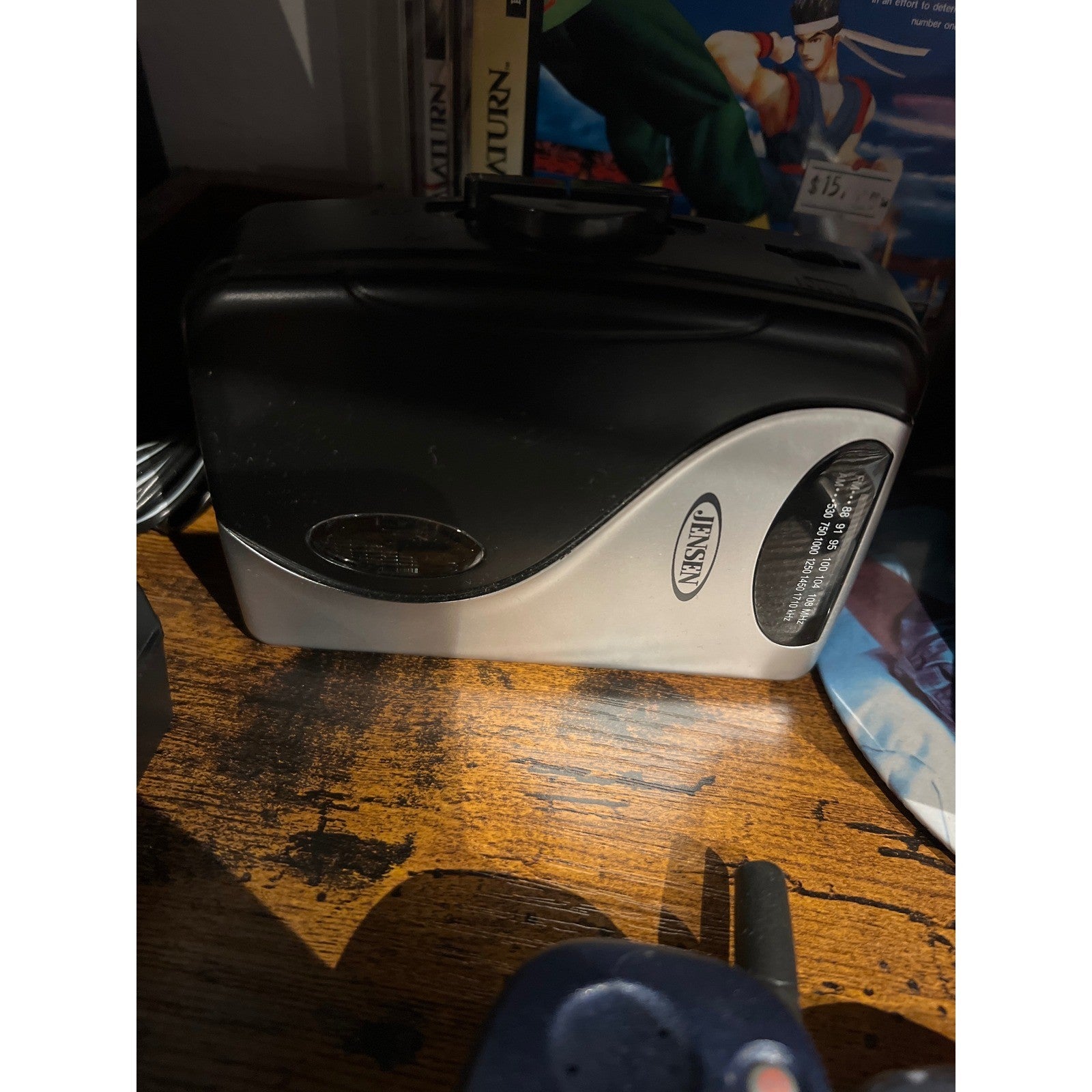 Jensen SCR-68C Portable Cassette Player AM FM Radio Walkman Style Black Silver