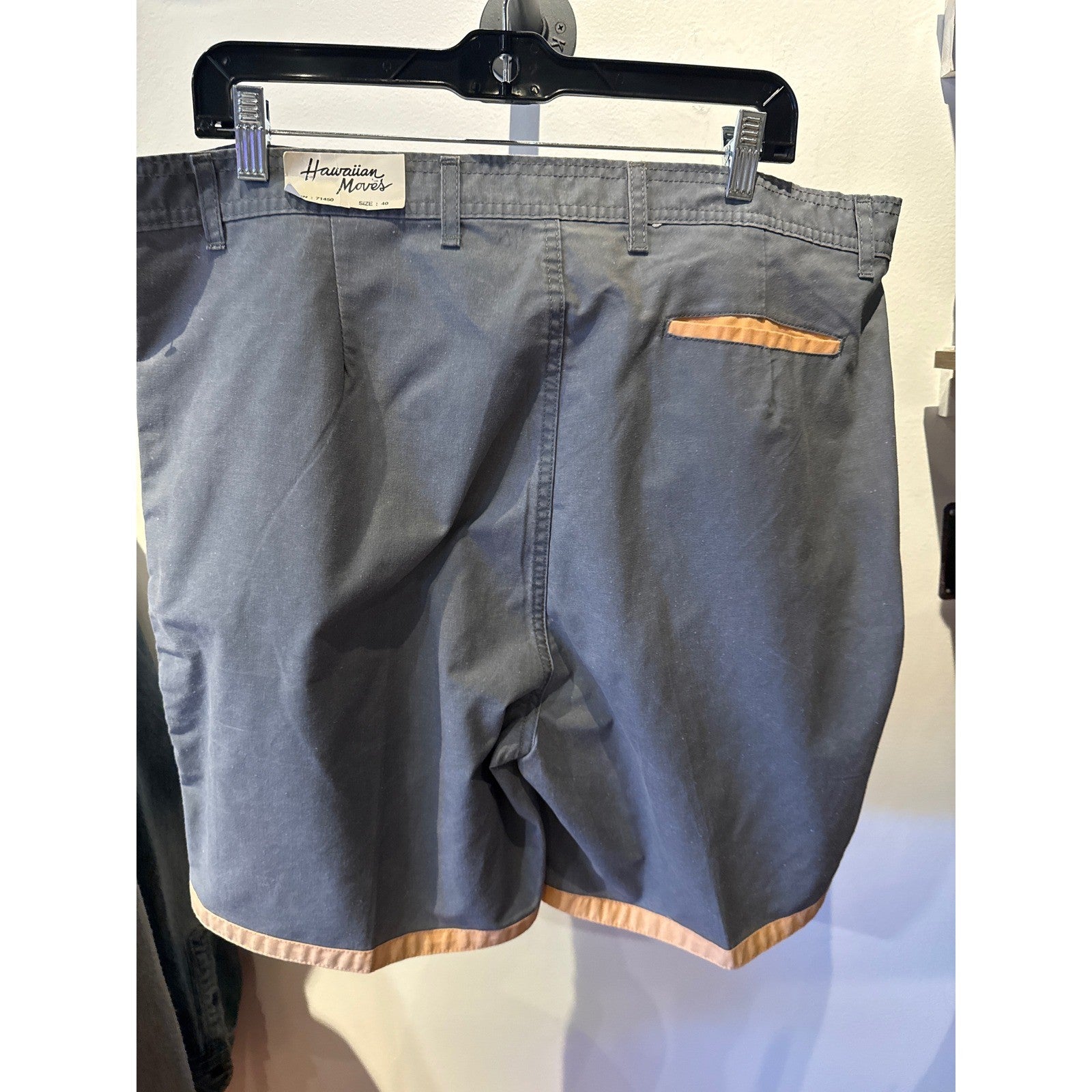 Hawaiian Moves Mens Pleated Walk Shorts Grey Orange Trim Retro Skate Surf Sz 40