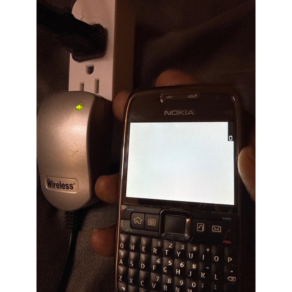 Nokia E71 Eseries Grey Silver Unlocked QWERTY Symbian Smartphone Original Box