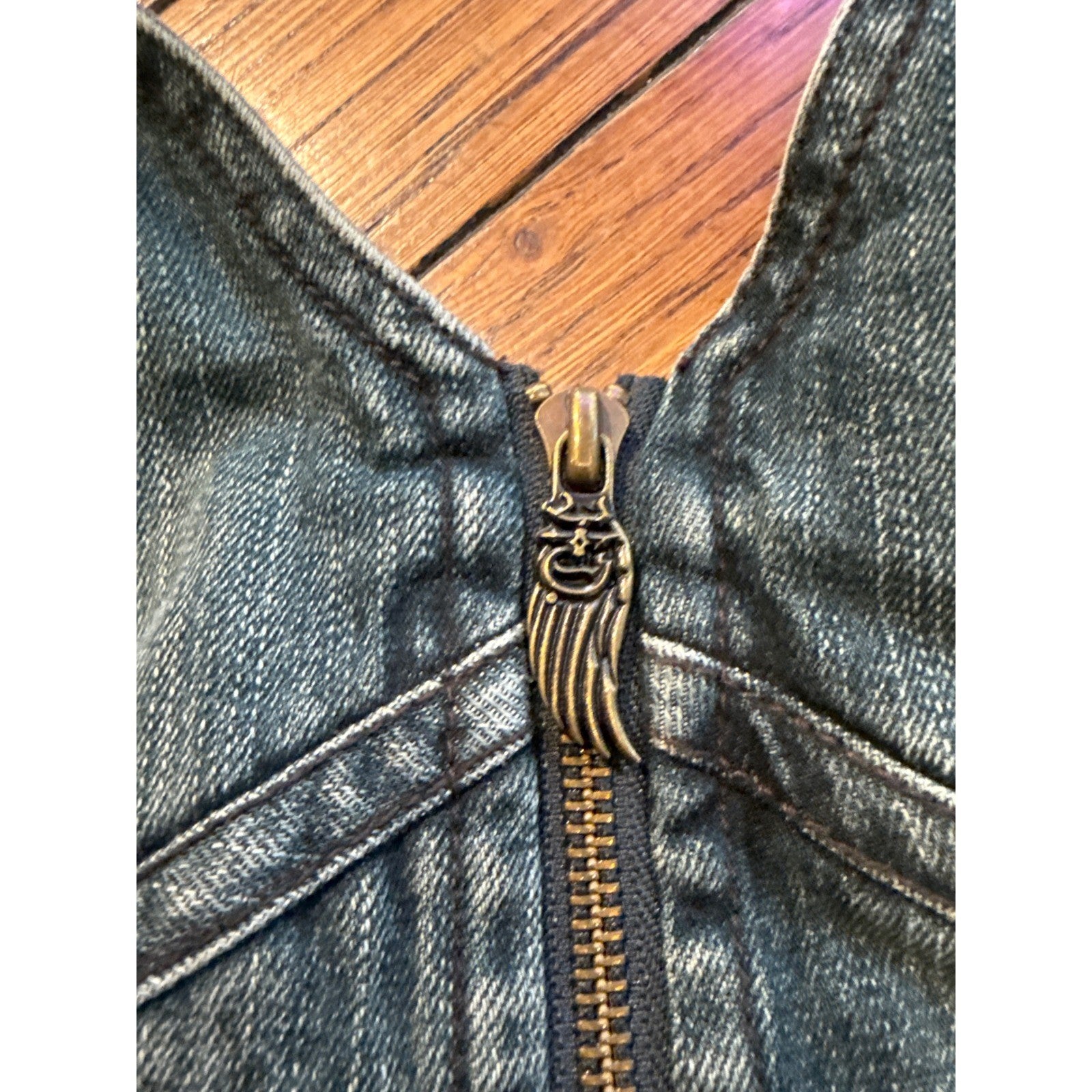 Harley Davidson Womens Blue Denim Halter Top Embroidered Winged Zip Front Small