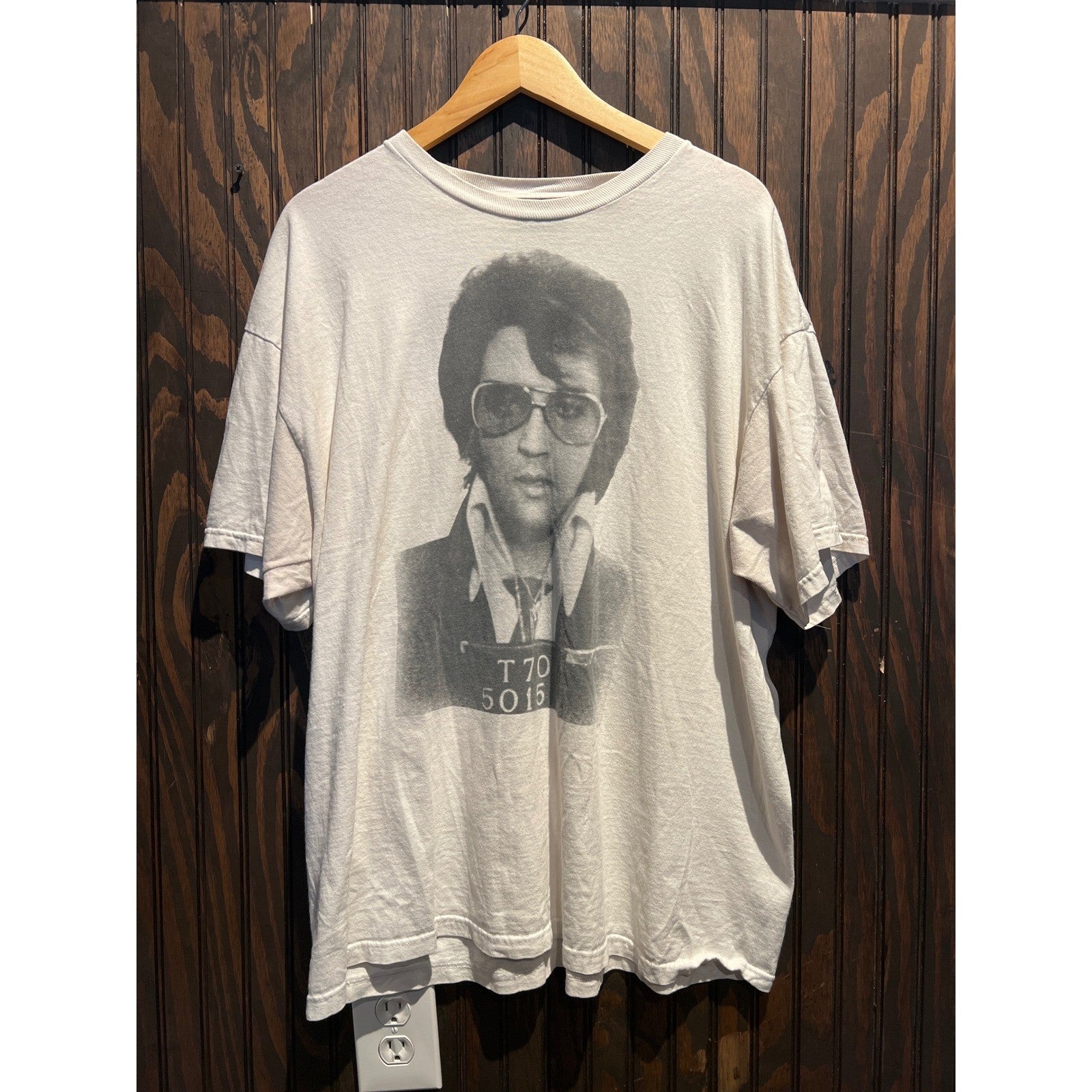 Elvis Presley Mugshot Graphic T-Shirt Off-White Short Sleeve Relaxed Fit Tee