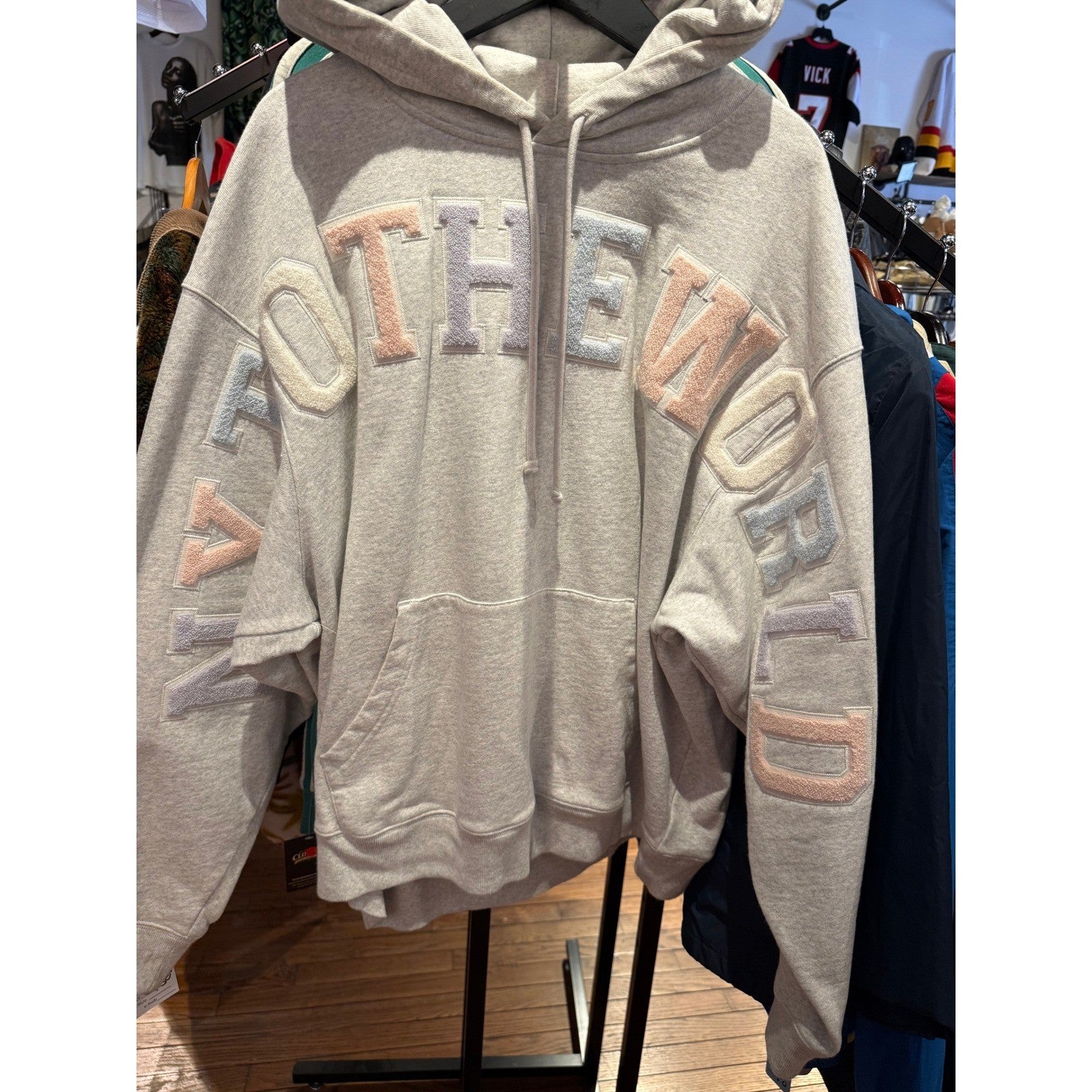 Kith Around The World Chenille Patchwork Hoodie Oatmeal Grey Mens XL Heavyweight