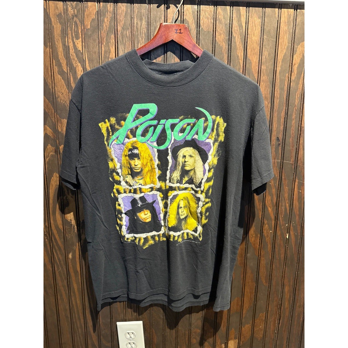 Vintage Poison Band T-Shirt 90s Glam Metal Rock Graphic Tee Black Single Stitch