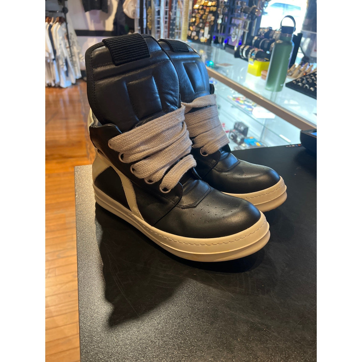 Rick Owens Geobasket High Top Sneakers Black Milk Leather Zip Size 40-41