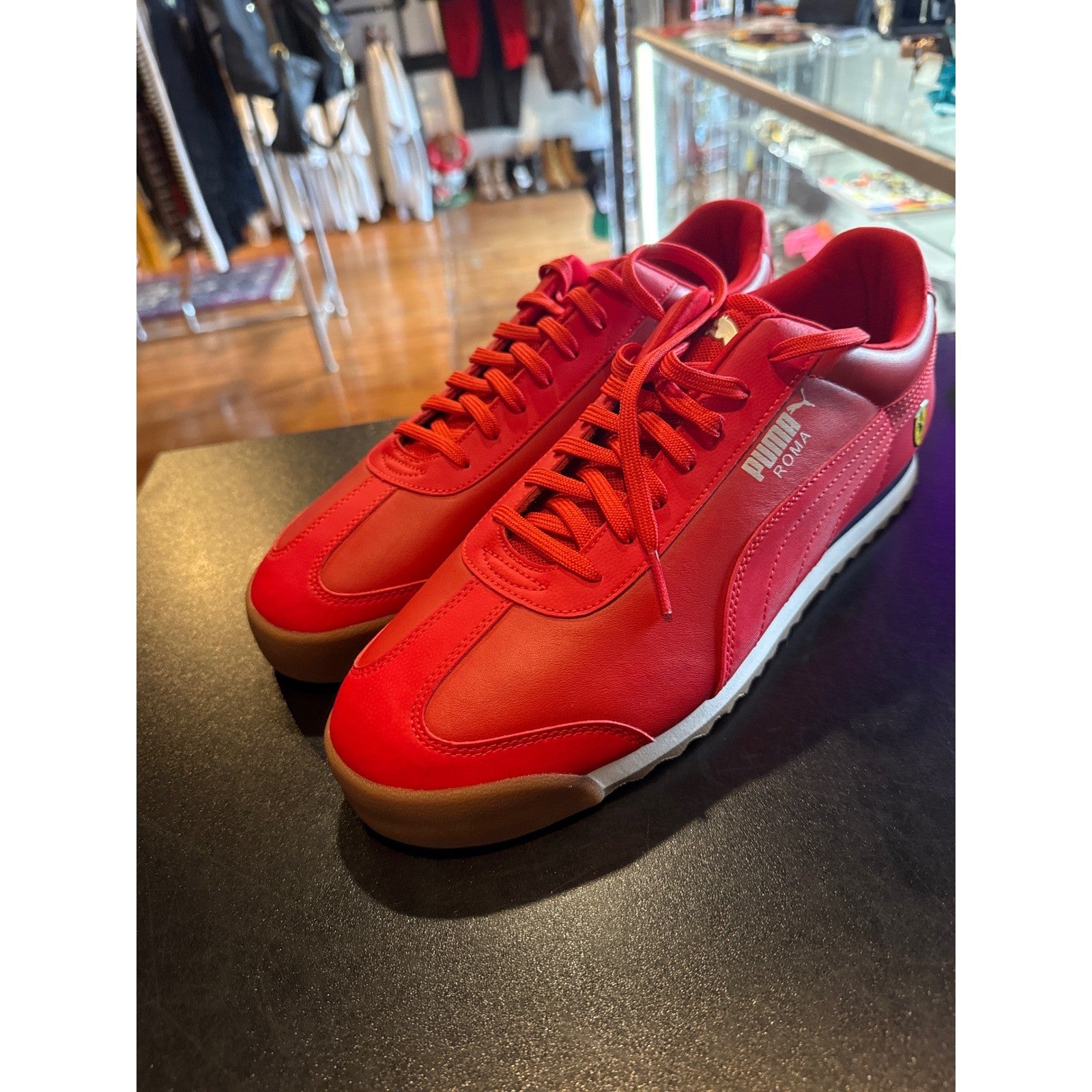 Puma Roma Ferrari Rosso Corsa Red Mens Motorsport Sneakers 306083-01
