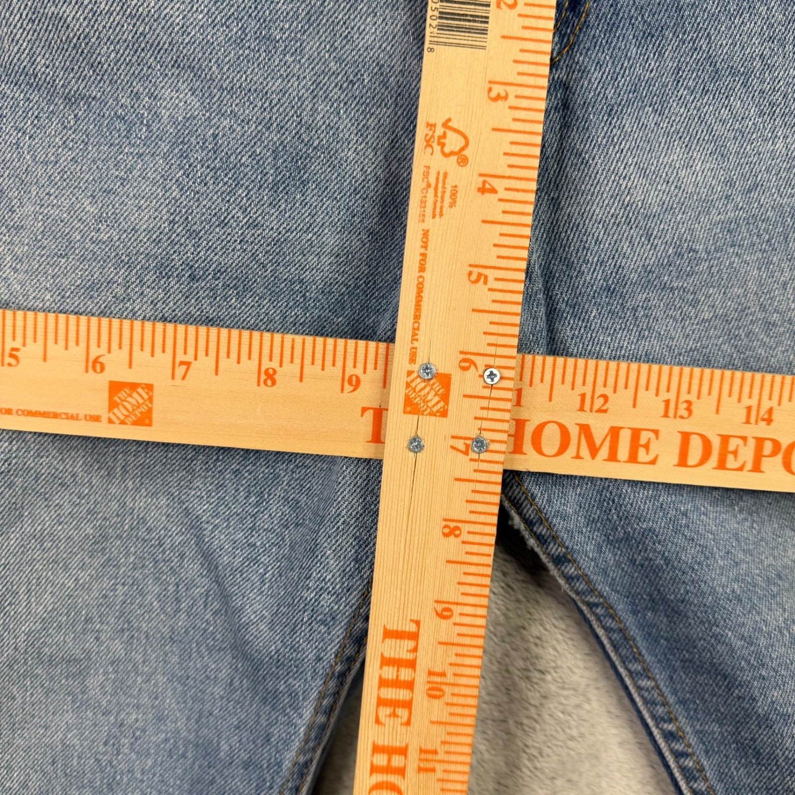 Vintage Levi's L2 White-Tab Baggy-Fit Jeans 36x32 (35x31) Faded Stonewash USA