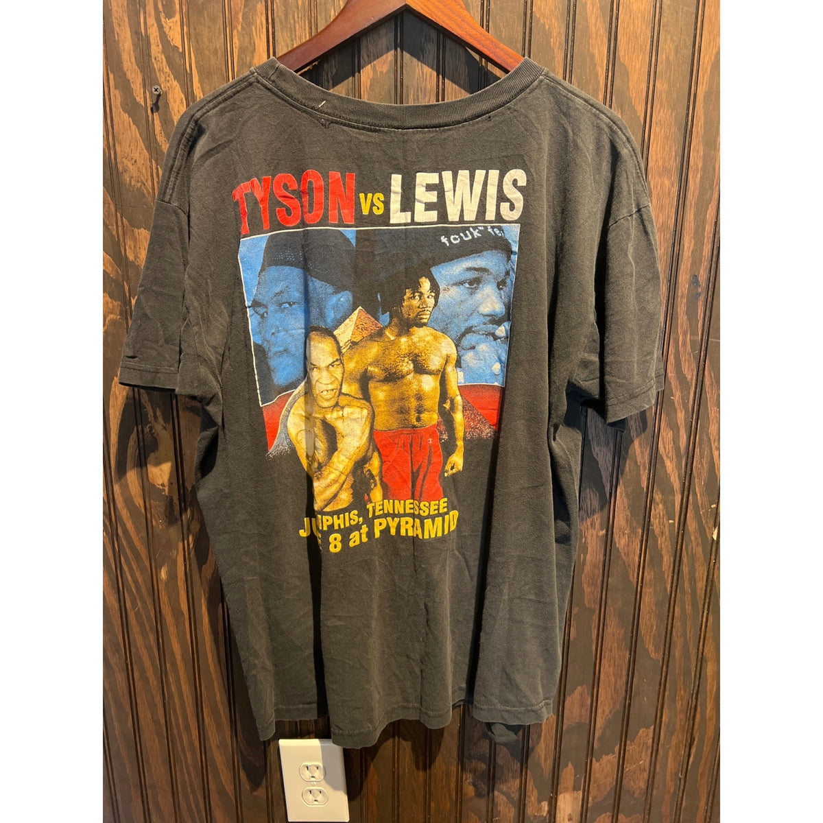 Vintage 2002 Lewis vs Tyson Rumble on the River Boxing T-Shirt Faded Black XL