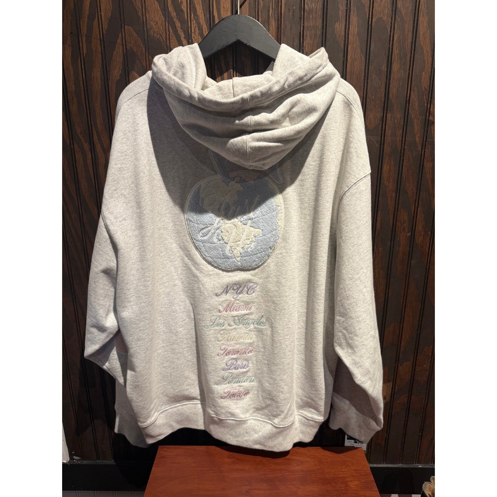 Kith Around The World Chenille Patchwork Hoodie Oatmeal Grey Mens XL Heavyweight