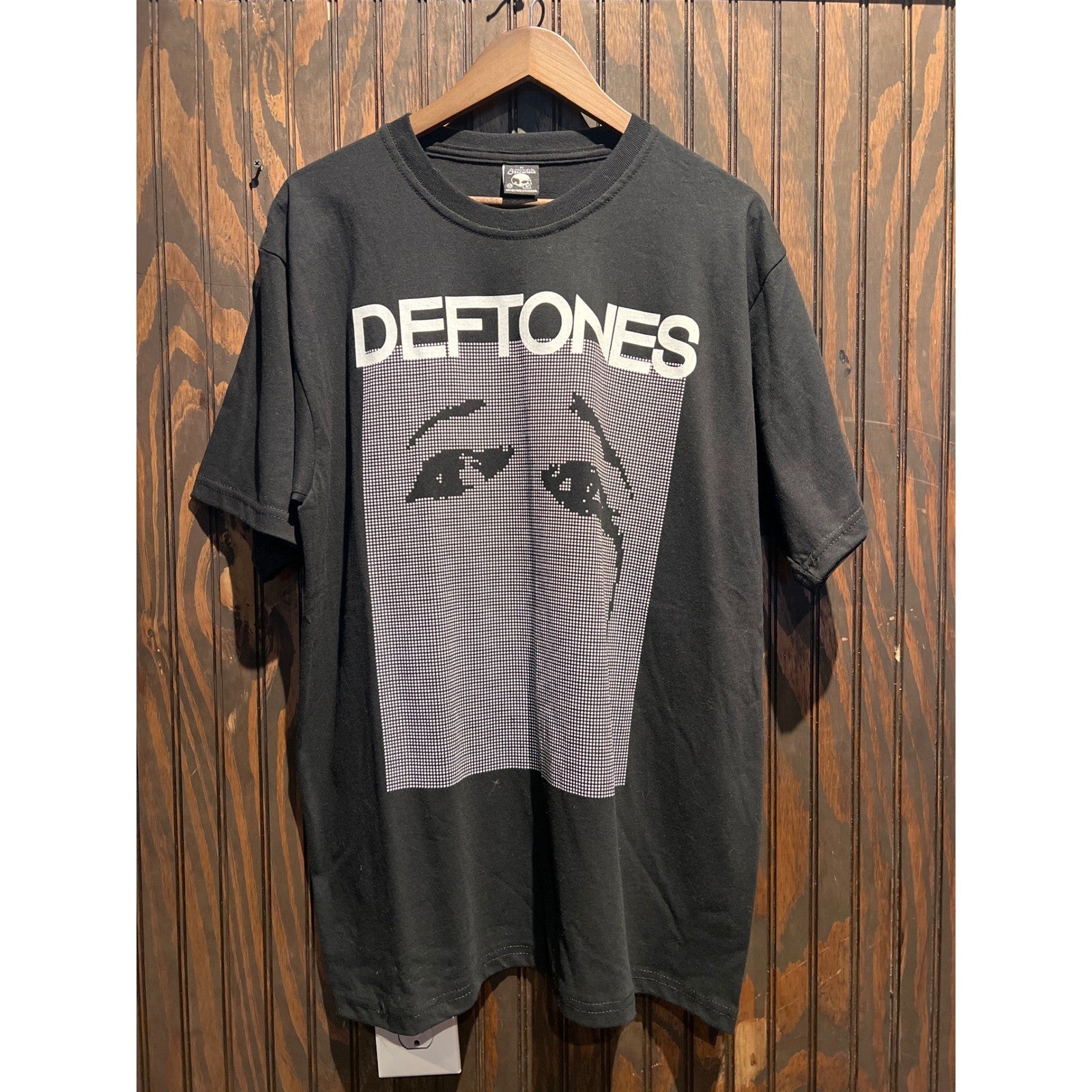 Deftones Ohms Album Art Graphic Band Tee Black Short Sleeve Shirt XL 22x31