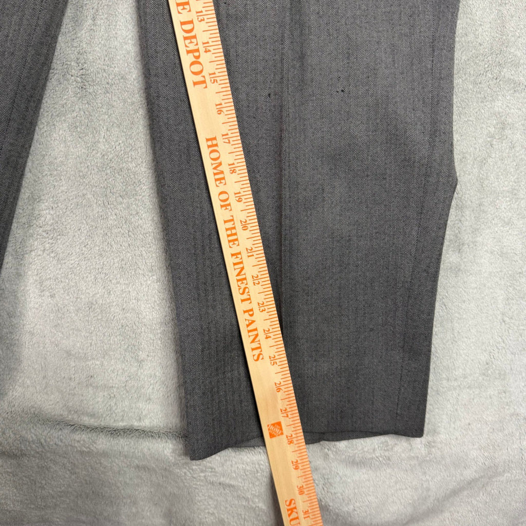 Richard Roberts Men's Gray Herringbone Suit Jacket and Pants Set