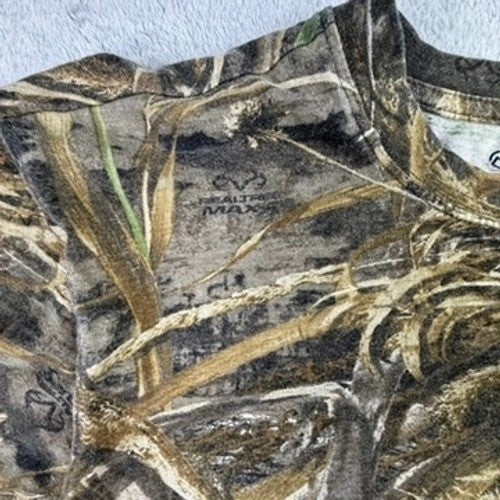 Magellan Outdoors Mens Realtree MAX-5 Camo Long Sleeve Hunting Shirt Medium