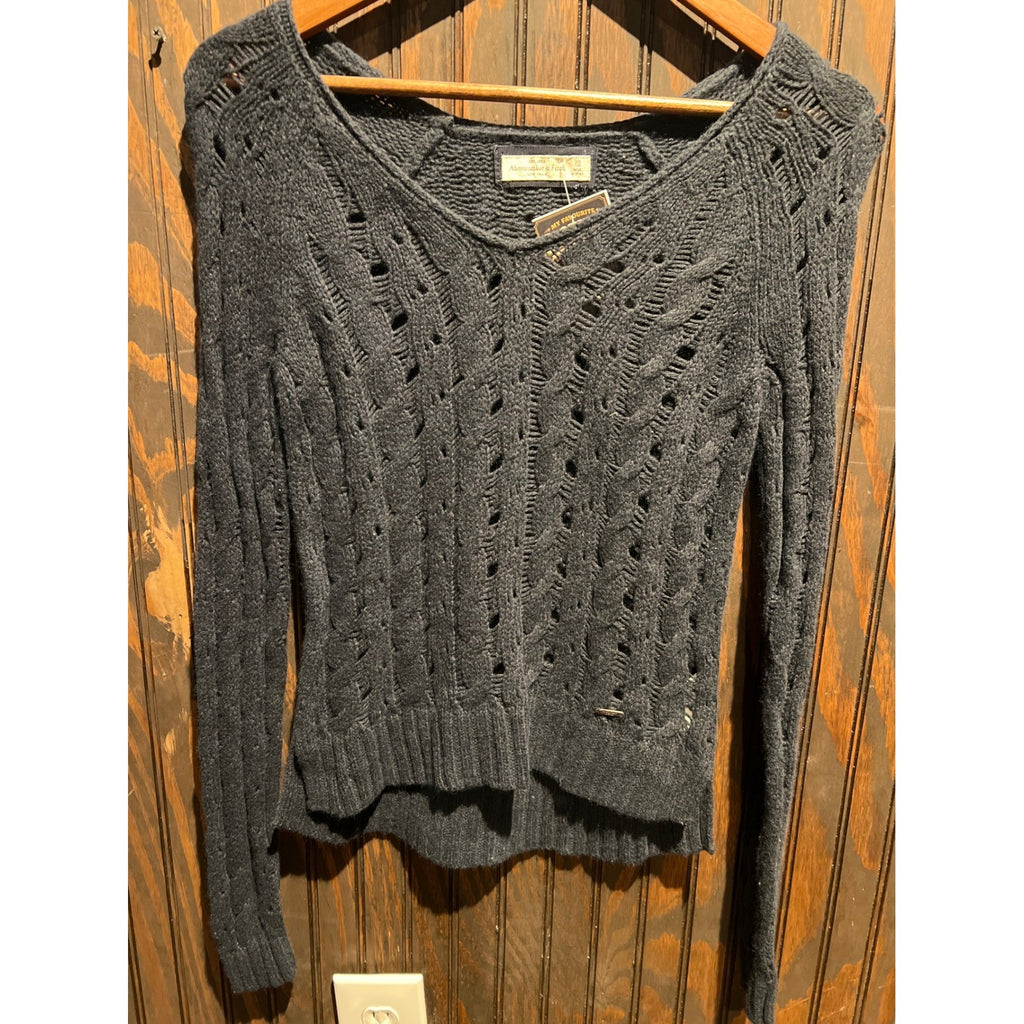 Abercrombie & Fitch My Favorite Sweater Gray Pointelle Cable Knit V-Neck NWT