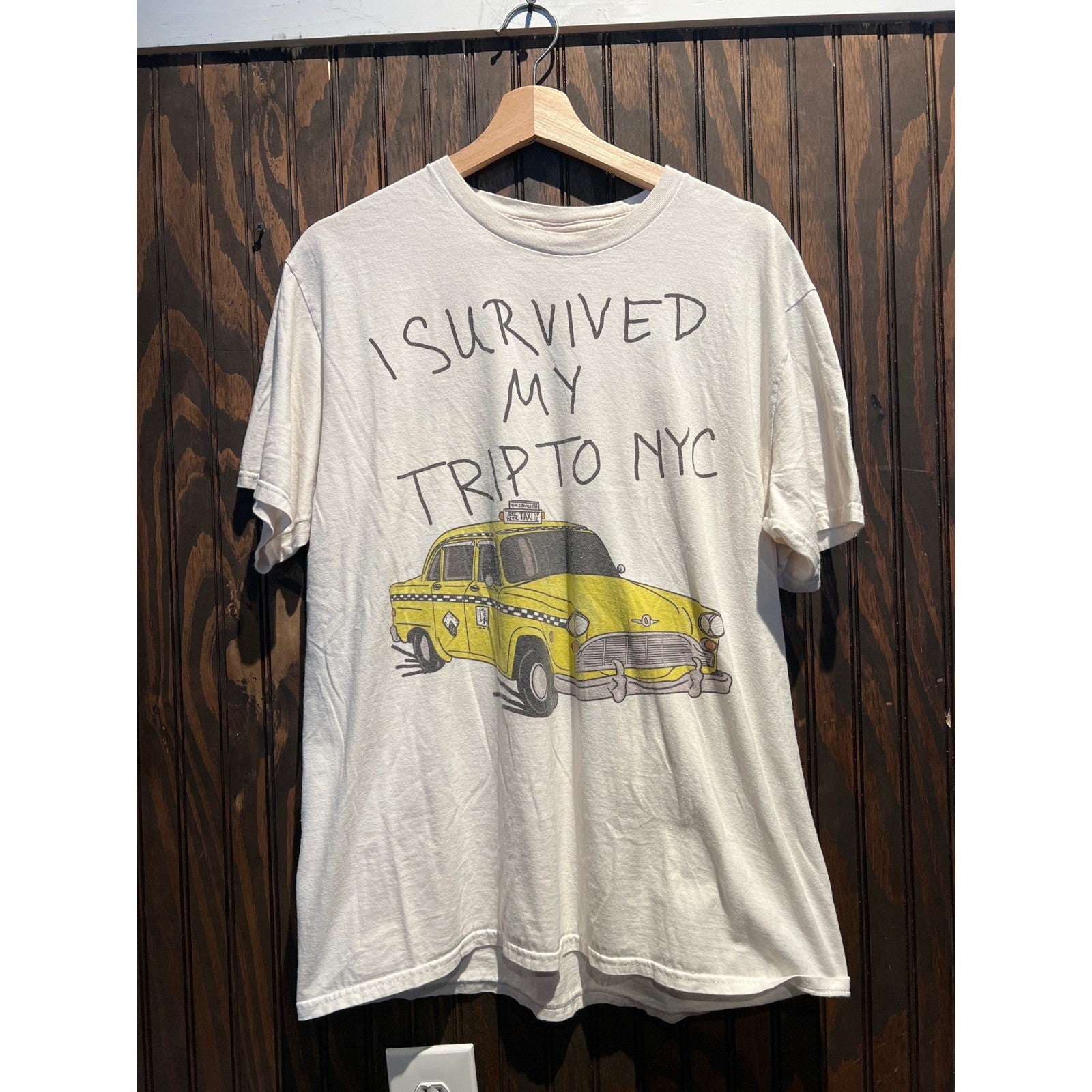 I Survived My Trip To NYC Graphic T-Shirt Off White Yellow Taxi Cab Tee XL