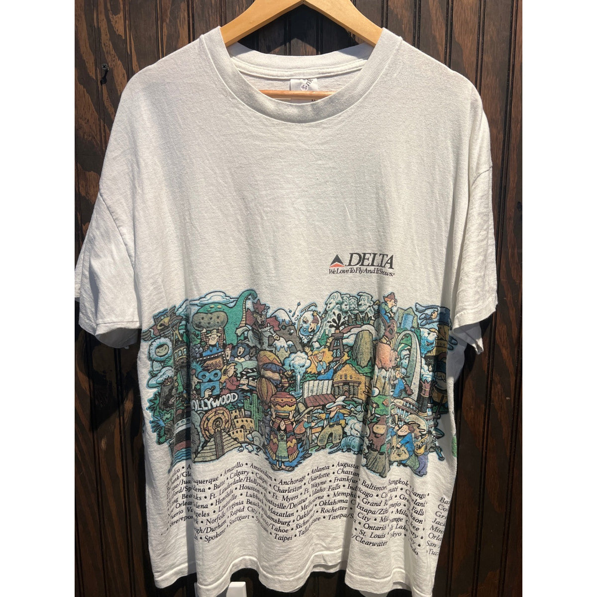 Vintage Delta Air Lines T Shirt We Love To Fly And It Shows Graphic White XL